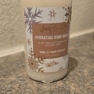 Cream Hand Soap with Elegant Winter Design Vanilla And Sugar Crystals New